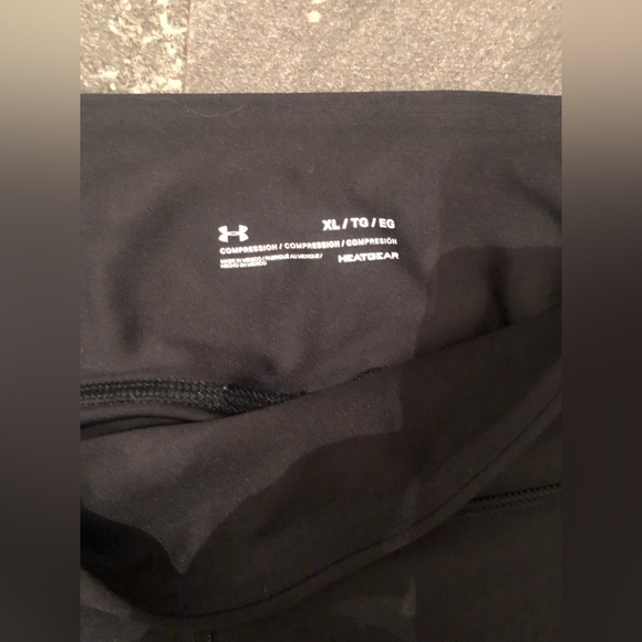 Under armour mesh leggings - Picture 3 of 4